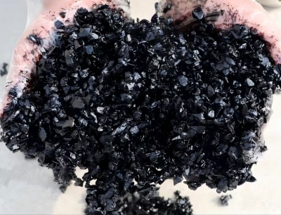 大英沥青冷补料（沥青砂）的优势特点与施工流程解析